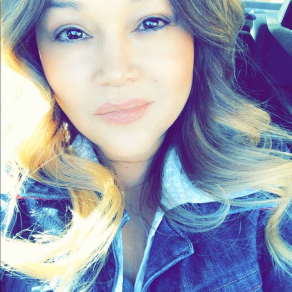 angelavalenz